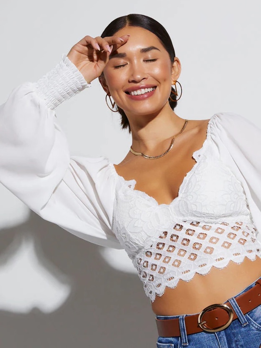 Wishlist Apparel Women’s Medium White Lace Cropped Peasant Balloon Sleeves Top